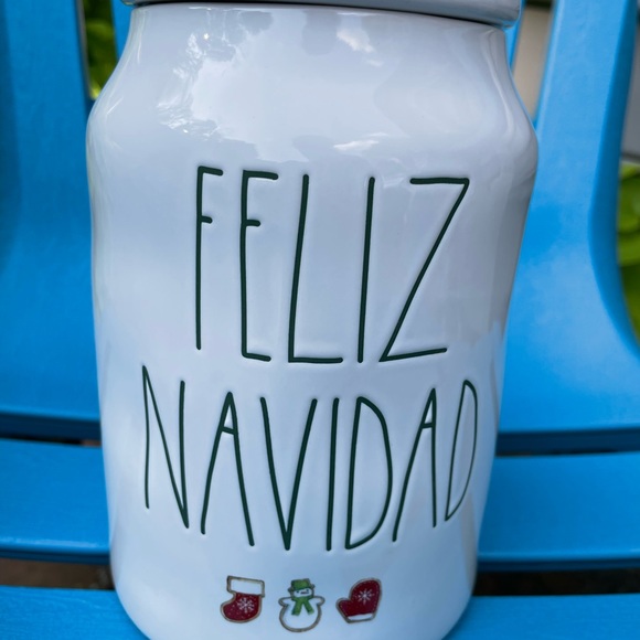 Rae Dunn Feliz Navidad canister - Picture 2 of 3